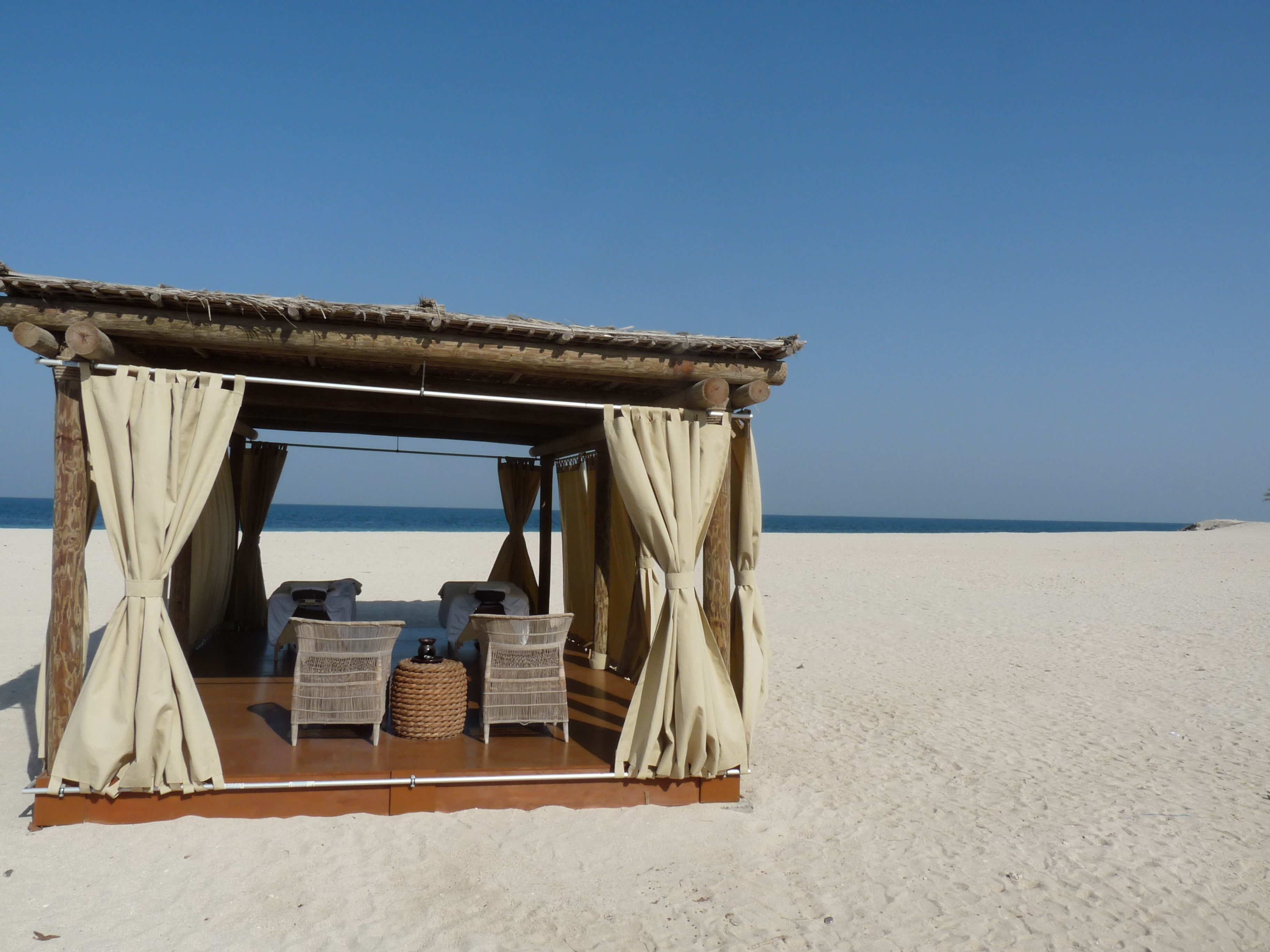 Sir Baniyas Islands Resort Spa Anantara 