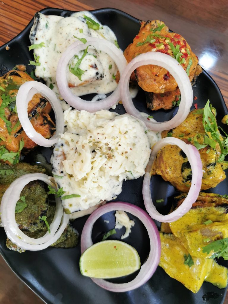 weekenduae Sadak Chaap Indian pure vegetarian restaurant in Dubai